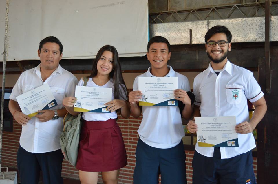 premiacion concurso de teatro (2)